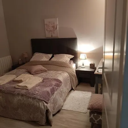 D'hotes Maranje Bed & Breakfast Saint-Germain-du-Puch