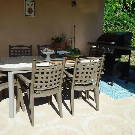 D'hotes Maranje Bed & Breakfast *