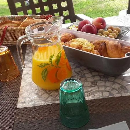 D'hotes Maranje Bed and Breakfast