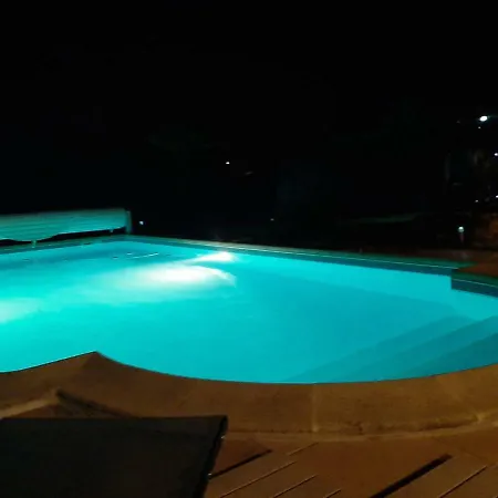 Bed & Breakfast D'hotes Maranje *